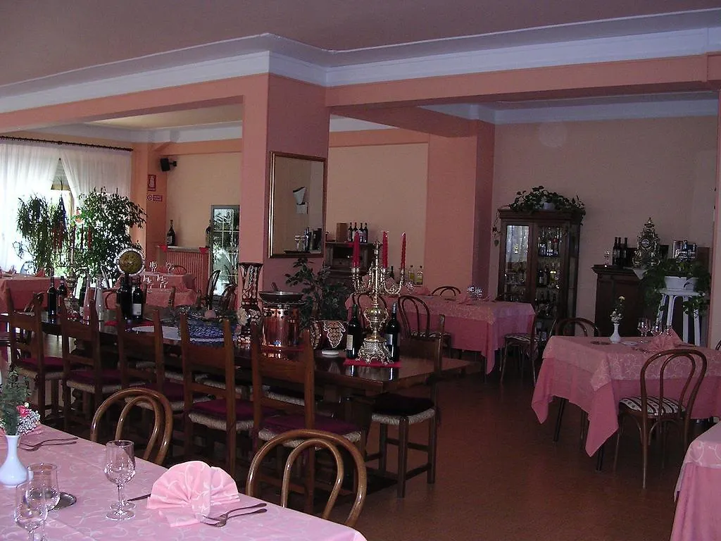 ** Hotel Albergo Tenda Verde Falconara Marittima Italy